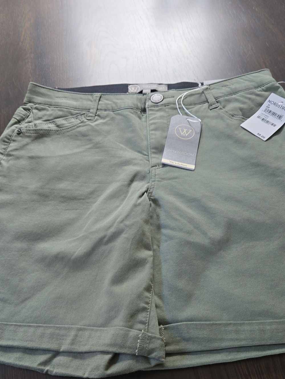 Wit & Wisdom Olive Green  Women"s Shorts